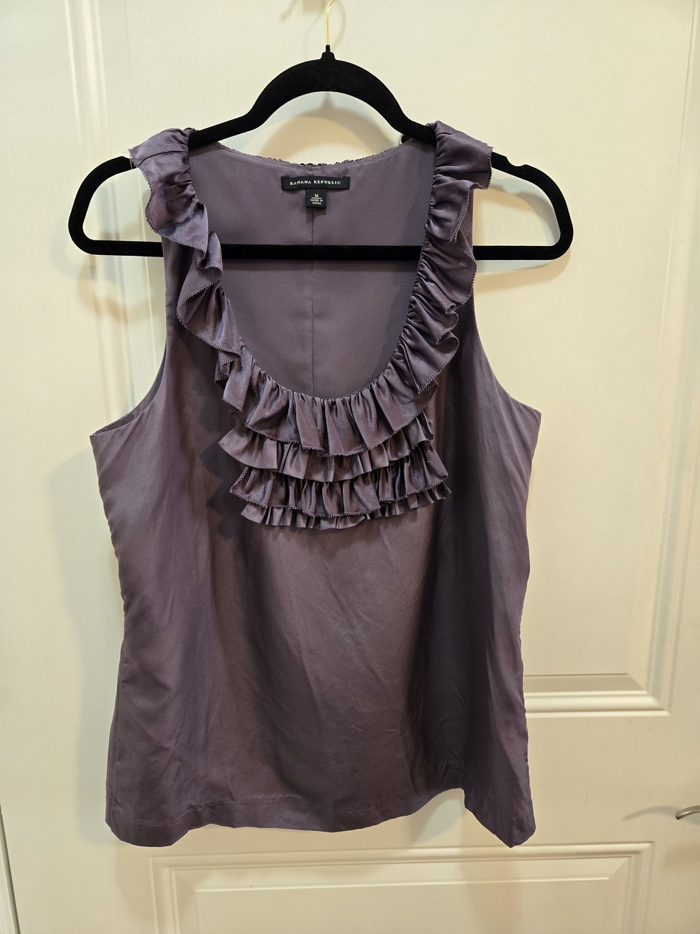 Banana Republic 100% Silk Ruffle Tank Top Purple Size M